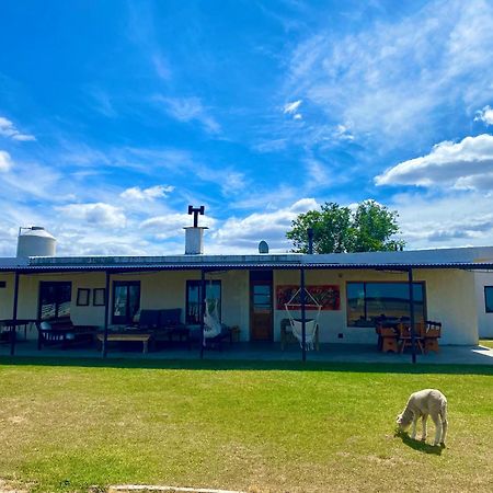 Estancia Tatay Trelew Exterior photo